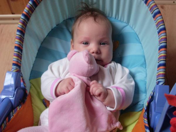 Bild zu mehr hebt meine noch nicht den kopf !!! - Forum für März - Mamis