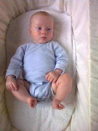 Bild zu Ein Bild von Jayson und die U5 Daten. - Forum für März - Mamis