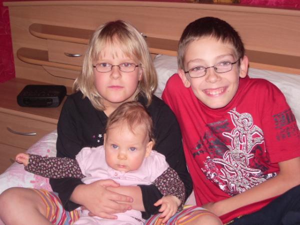 Bild zu möchte mal meine 3 Kids zeigen !!! - Forum für März - Mamis