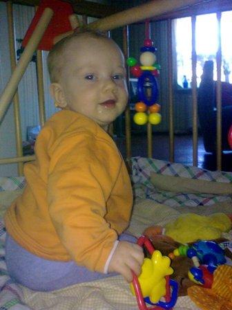 Bild zu keine Zähne, kein krabbeln, aber wir .... - Forum für März - Mamis