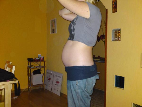 Bild zu neues Bauchfoto-zeigt her Eure Bäuche! (-: - Forum für März - Mamis