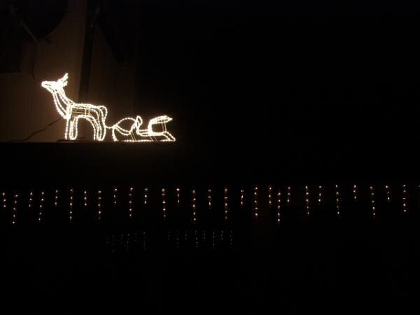 Bild zu Unsere Weihnachtsbeleuchtung aussen - Forum für März - Mamis