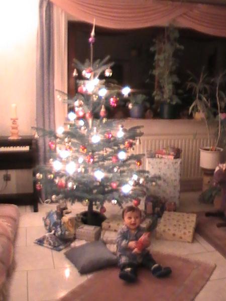 Bild zu Die ersten Weihnachtsbilder - Forum für März - Mamis