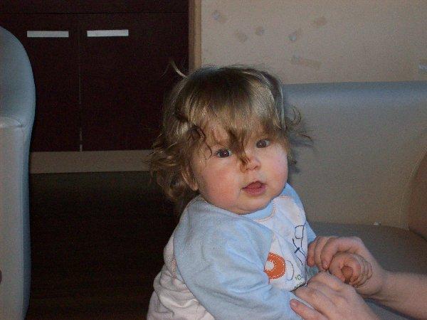 Bild zu Haariges Mädel für bummib und linchen;-)) - Forum für März - Mamis