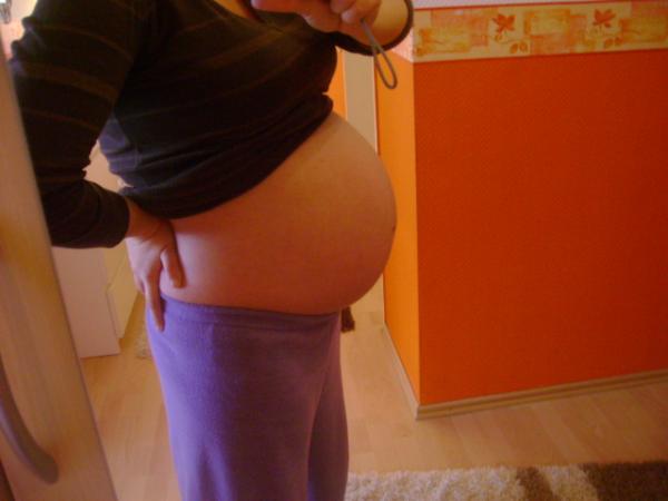 Bild zu Neues Bauchfoto :-) usw... - Forum für März - Mamis