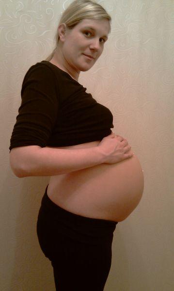 Bild zu Achtung...hier kommt ein Karton:-) Bauch und Gipsbauch - Forum für März - Mamis