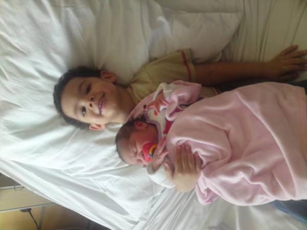 Bild zu Foto von Kaliyah und ihrem grossen Bruder Rashaun! - Forum für März - Mamis