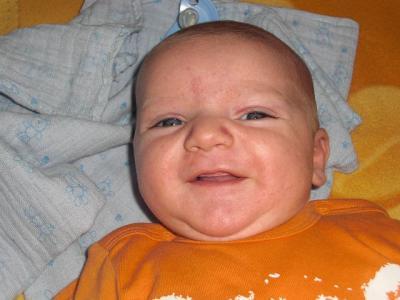 Bild zu Meine kleine Grinsebacke...... - Forum für März - Mamis