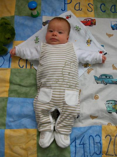 Bild zu einschlafen "lernen" und so verschiedenes + foto, auch lang *sorry* - Forum für März - Mamis