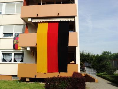 Bild zu Wir sind Freaks .. schaut euch das an ... lach - Forum für März - Mamis