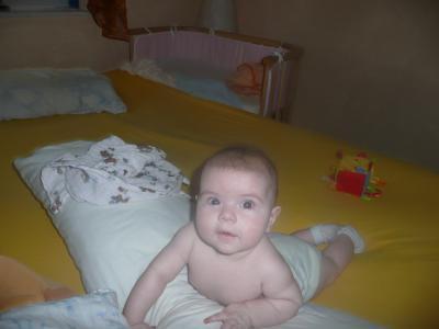 Bild zu Huhuu, ein Bild von Alessia, habe es geschafft, endlich, juhuuu - Forum für März - Mamis