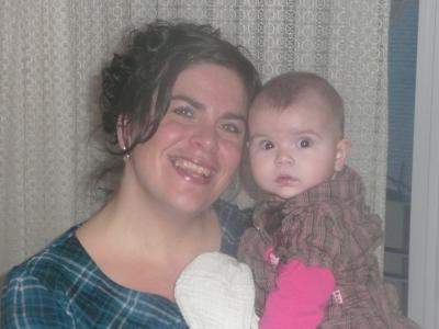 Bild zu Halli hallo, wollte mich mal wieder melden+Foto von mir und  Alessia, hier... - Forum für März - Mamis