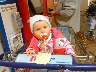 Bild zu Unsere Prinzessin shoppt - Forum für März - Mamis