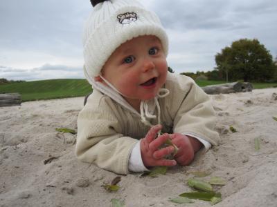 Bild zu Schaut mal felix im Sandkasten - Forum für März - Mamis