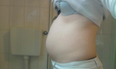 Bild zu juhu +112 Tage noch + Bauchbild - Forum für März - Mamis