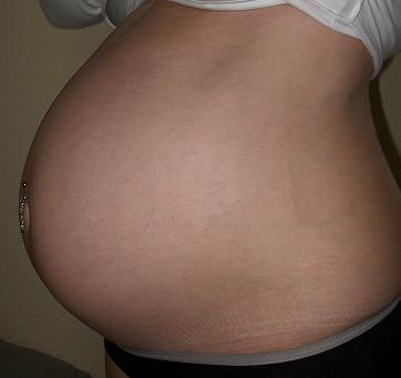 Bild zu Will auch zeigen..mein Zwillingsbauch.. - Forum für März - Mamis