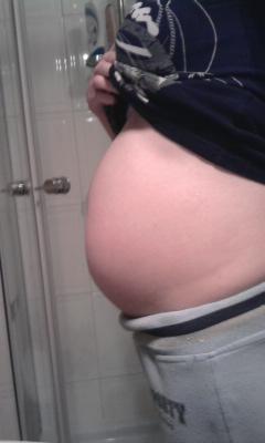 Bild zu YIPIIEEE + bauchbild - Forum für März - Mamis