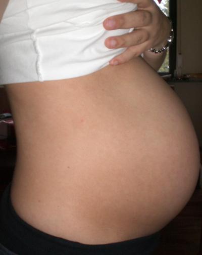 Bild zu Mal ein Bauchbild von mir :-) - Forum für März - Mamis