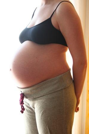 Bild zu Acuh mal wieder Kugel zeigen wollen :) - Forum für März - Mamis