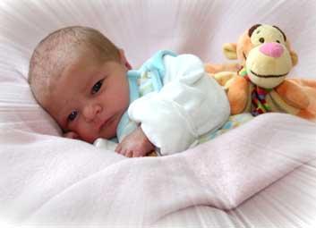 Bild zu Unsere süße Sarah ist da ;o) - Forum für März - Mamis