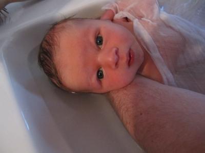 Bild zu Badetag!!! :-) - Forum für März - Mamis