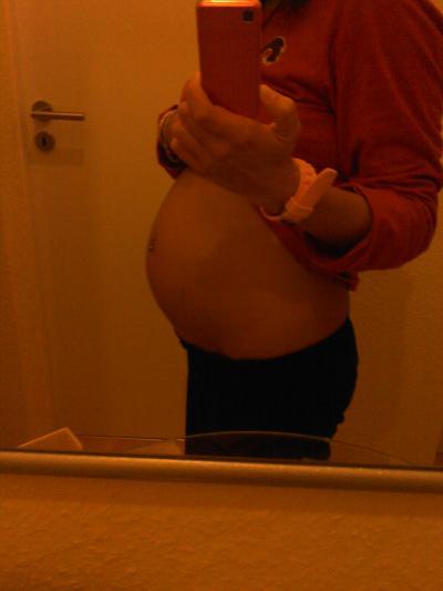 Bild zu ich beginne mal die bauchrunde :) - Forum für März - Mamis