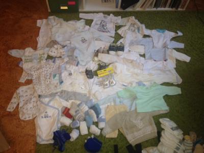 Bild zu Babykleidung zu verkaufen - Forum für März - Mamis