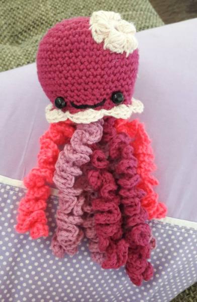 Bild zu Hab mich mal in Handarbeit versucht 😊 - Forum für März - Mamis