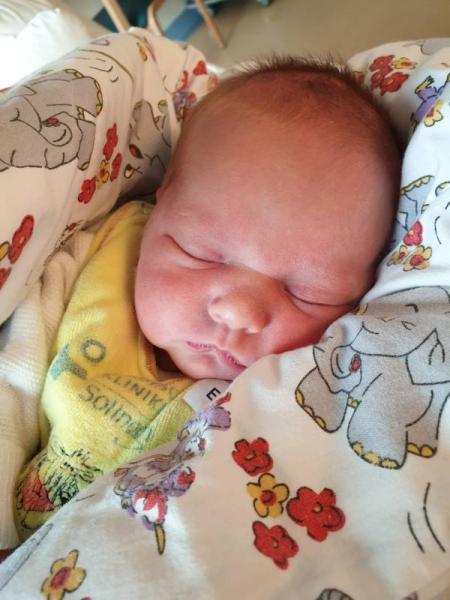 Bild zu Wir kuscheln seit dem 01.03. - Forum für März - Mamis