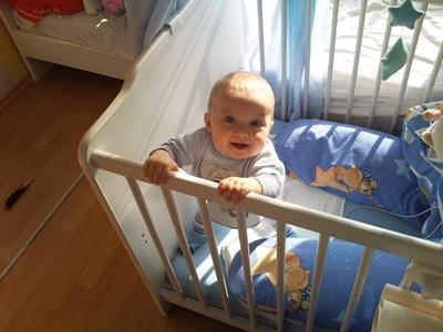 Bild zu mein sohn steht^^ - Forum für April - Mamis