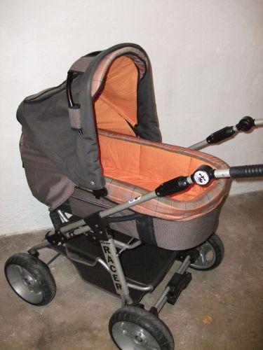 Bild zu Letzte Chance! Radikal reduziert: Hartan Racer XL inkl. 2 Fußsäcke und Wanne - Forum für April - Mamis
