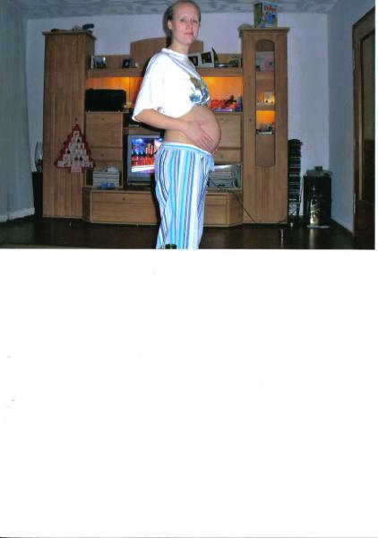 Bild zu Bauchbild und Ultraschallbild!!! - Forum für April - Mamis