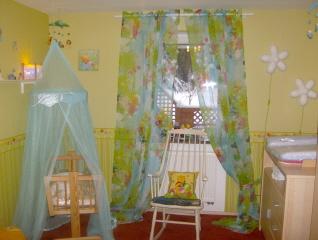 Bild zu Meine Tochter und ich haben dekoriert - unser Babyzimmer! - Forum für April - Mamis