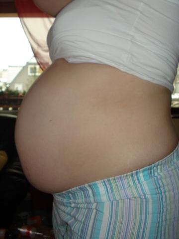Bild zu Bauchbilder - Forum für April - Mamis