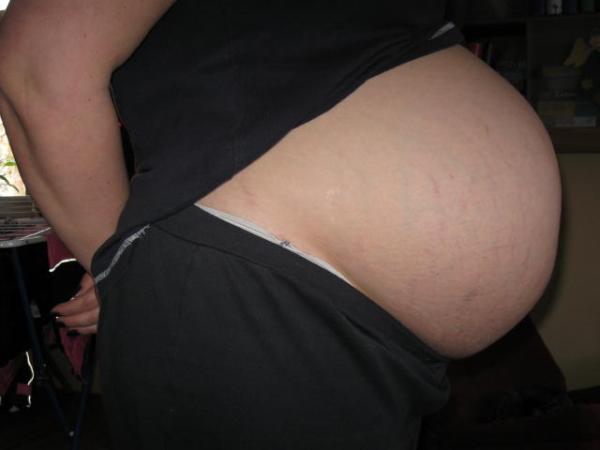 Bild zu So, auch mal ein Bauchbild von mir:-) - Forum für April - Mamis