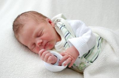 Bild zu kurzer Geburtsbericht und Foto - Forum für April - Mamis