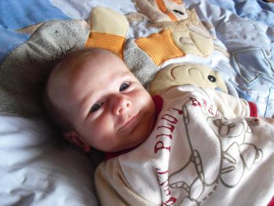 Bild zu hier auch mal ein bild vom  Felix - Forum für April - Mamis