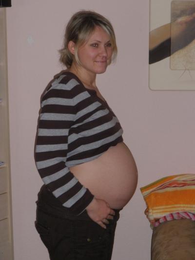 Bild zu mhm mich hats heut erwischt ich vermisse meinen Bauch - Forum für April - Mamis