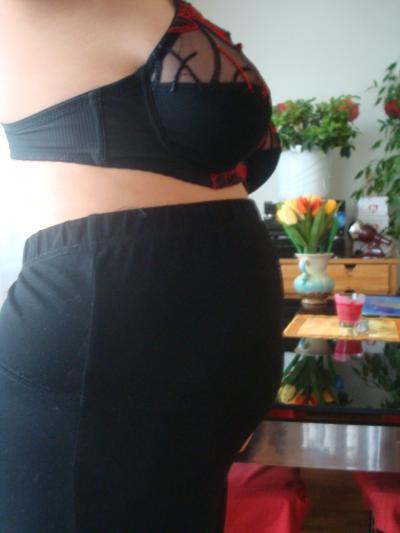 Bild zu Babybauch zeigen..... - Forum für April - Mamis