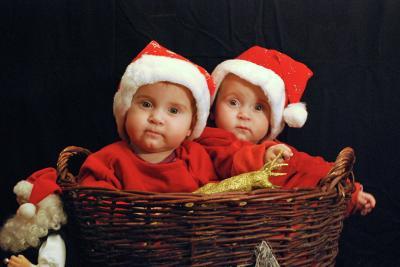 Bild zu Habe Euch zwei Nikoläuse mitgebracht ;-) - Forum für April - Mamis