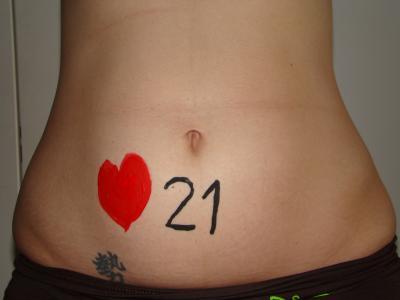 Bild zu Bauchfotos 21. SSW - Forum für April - Mamis