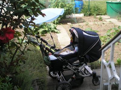 Bild zu So und auch noch ein Bild von unserm Kinderwagen - Forum für April - Mamis
