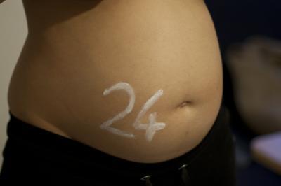 Bild zu wenn schon alle ihre Bauchis zeigen .... - Forum für April - Mamis