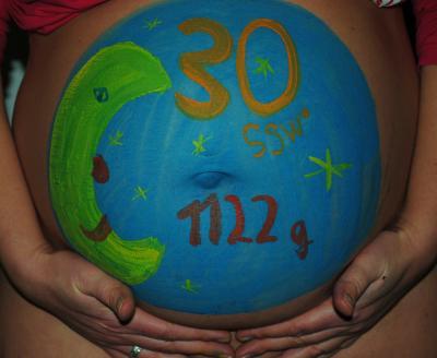 Bild zu bemalter Bauch 30 SSW - Forum für April - Mamis