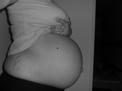 Bild zu neue bauchrunde straten:-) - Forum für April - Mamis