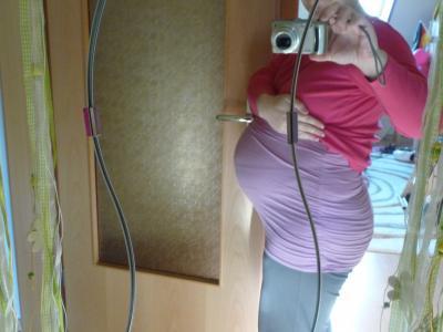 Bild zu Heute 35. Woche vollendet + Foto vom Bauch - Forum für April - Mamis