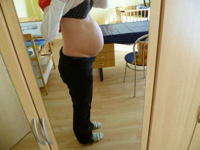 Bild zu Hat sich mein Bauch gesenkt? - Forum für April - Mamis