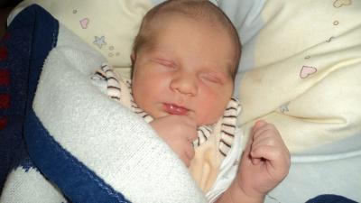 Bild zu Geburtsbericht vom kleinen Melvin Kylian :-) - Forum für April - Mamis
