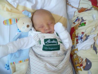 Bild zu Geburtsbericht und Fotos - Forum für April - Mamis