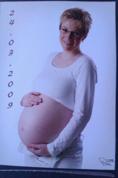 Bild zu bauchfoto von damals - Forum für April - Mamis